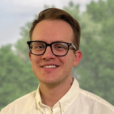 Headshot of bank employee, Hunter Brown, Account Executive for the Western Region.